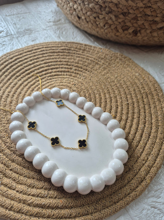 Night Clover Neck Chain