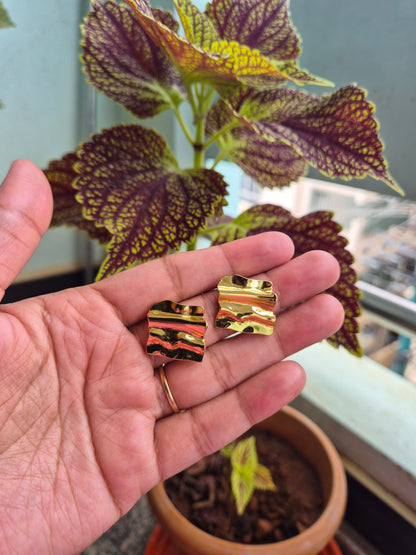 Abstract Textured Design Earring